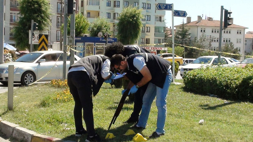 Çorum'da pompalı tüfekle vurulan 2 kişi yaralandı - Resim: 1