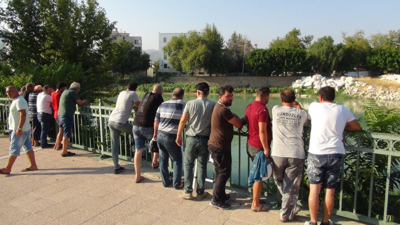 Yardım için ırmağa koştular gördükleriyle şaşkına döndüler - Resim: 4