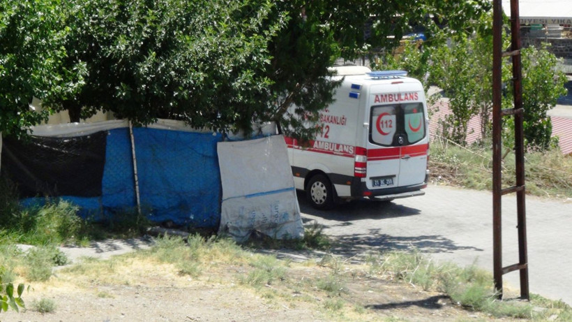 Diyarbakır'da komşularını kurşun yağmuruna tuttular - Resim: 2