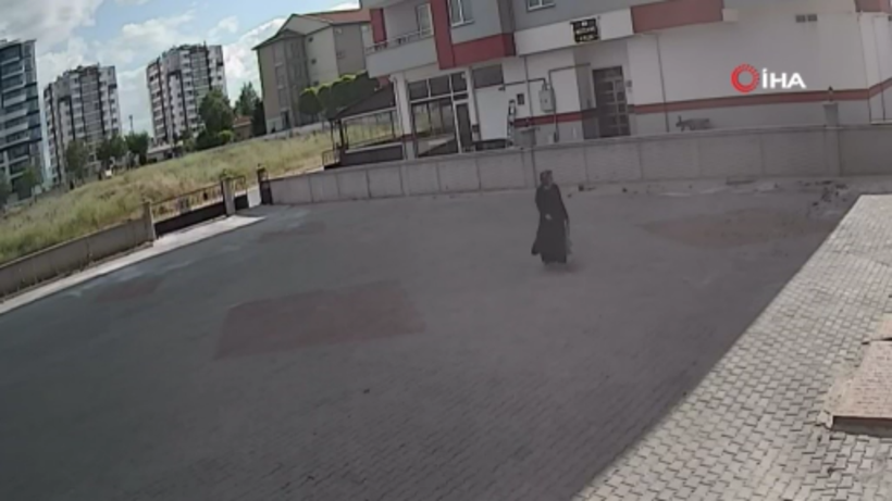 Kastamonu'da kadın hırsız soygun yapıp yardım parası topladı - Resim: 1