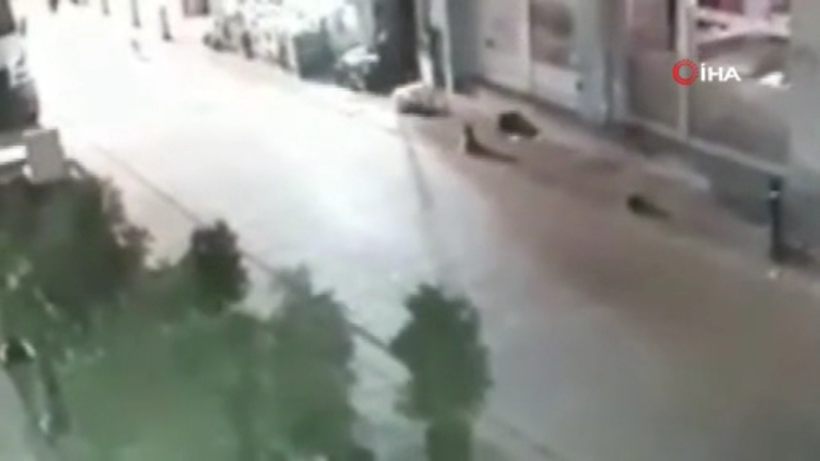 İstanbul Kadıköy'de molotof kokteylli saldırı - Resim: 1