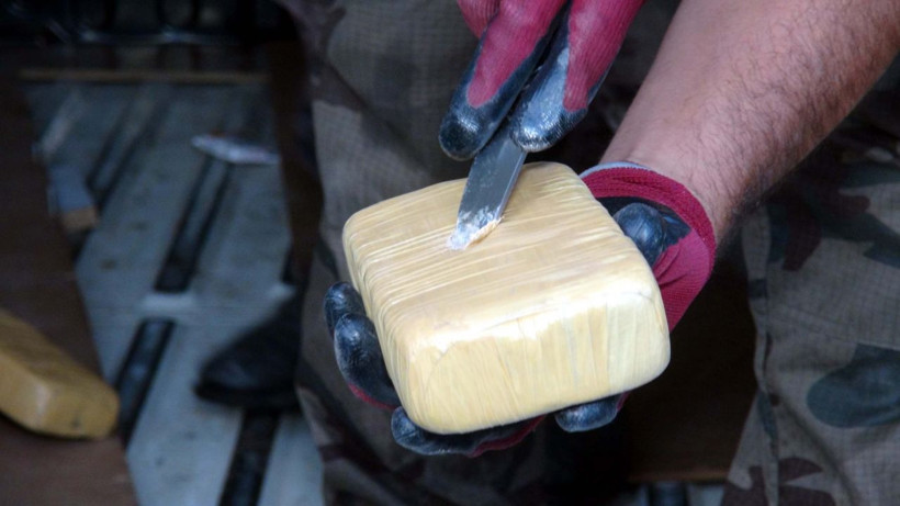 Erzurum'da 1 milyon lira değerinde 61,5 kilo eroin ele geçirildi - Resim: 4