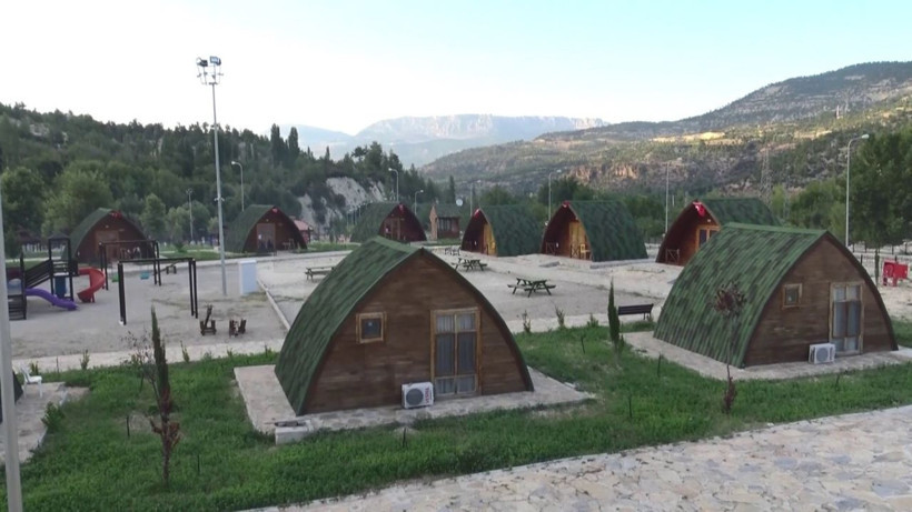 Şehrin stresinden uzaklaşmak isteyenleri Torosların eteğinde bungalov evleri bekliyor - Resim: 1