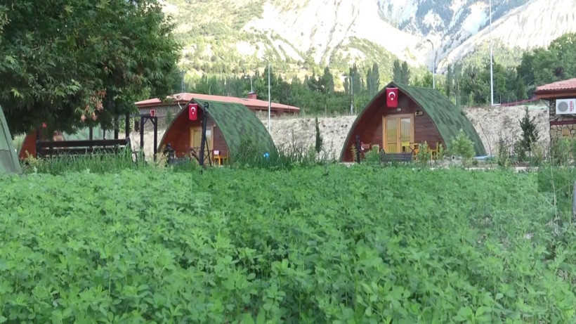 Şehrin stresinden uzaklaşmak isteyenleri Torosların eteğinde bungalov evleri bekliyor - Resim: 3