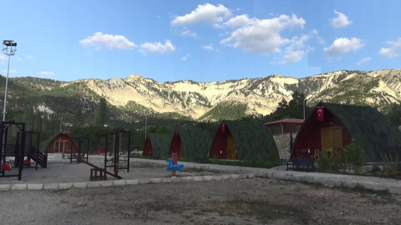 Şehrin stresinden uzaklaşmak isteyenleri Torosların eteğinde bungalov evleri bekliyor - Resim: 2