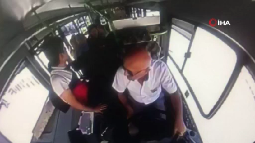 Bursa'da otobüs şoförü fenalaşan genç kızı hastaneye yetiştirdi - Resim: 2