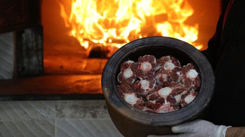 15 saatte pişen pöçü yiyenler tadını unutamıyor - Resim: 2