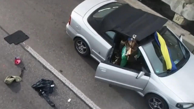 Ukrayna Kiev'deki saldırgan polis İHA'sını düşürmüş - Resim: 3