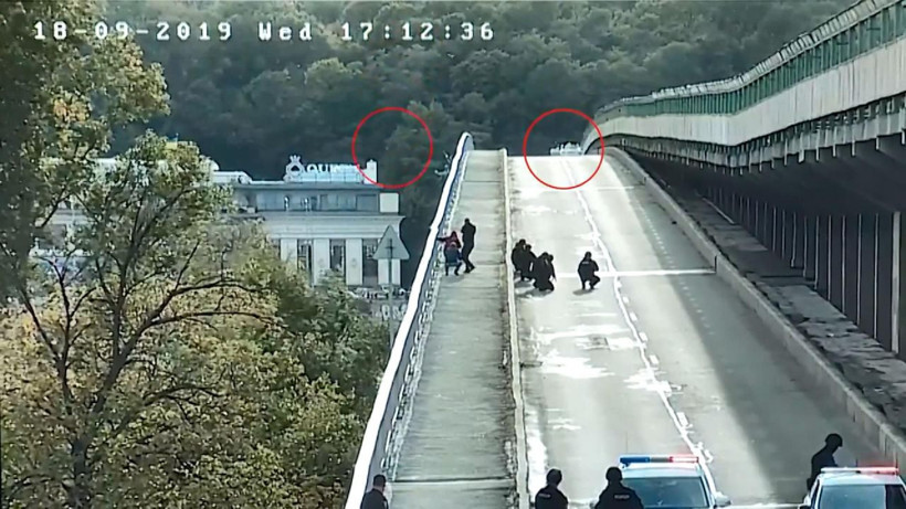 Ukrayna Kiev'deki saldırgan polis İHA'sını düşürmüş - Resim: 4