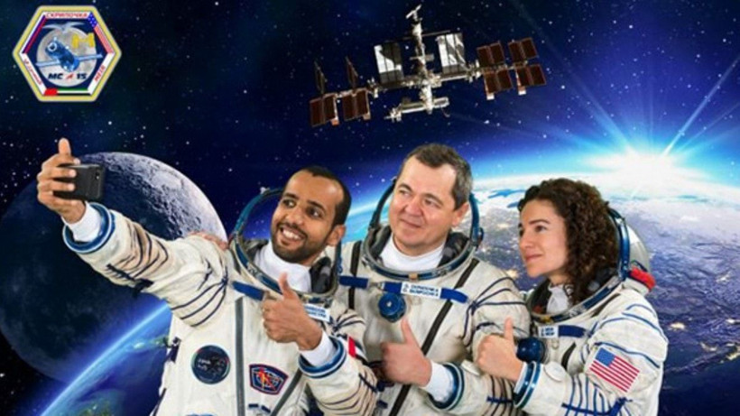 BAE'nin ilk astronotu tarihi yolculuk için geri sayıma başladı! Namazı tartışma konusu oldu - Resim: 2