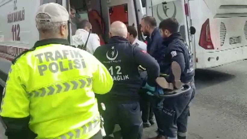 Haliç Köprüsü üzerinde metrobüs kazası! Yaralı yolcular var - Resim: 1
