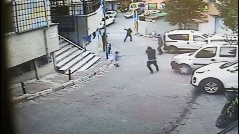 Şişli'de silahlı iki grup çatıştı! Görüntüler dizi setlerini aratmadı - Resim: 3