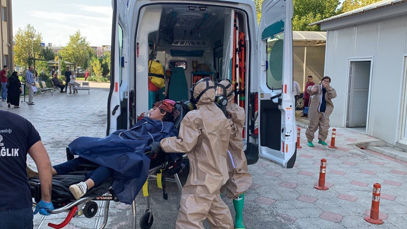 Adıyaman'da metan gazı paniği onlarca kişi rahatsızlandı! Köye girişler yasaklandı - Resim: 3