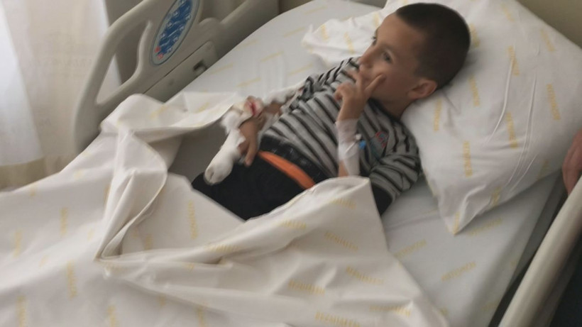 Küçükçekmece'de parkta oyun oynayan çocuğa pitbull köpeği saldırdı - Resim: 4