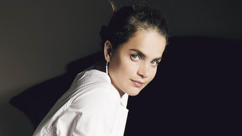 Tuğçe Kazaz'ın kendisini eleştiren kemalistlere allahsız dedi ortalık yıkıldı - Resim: 2