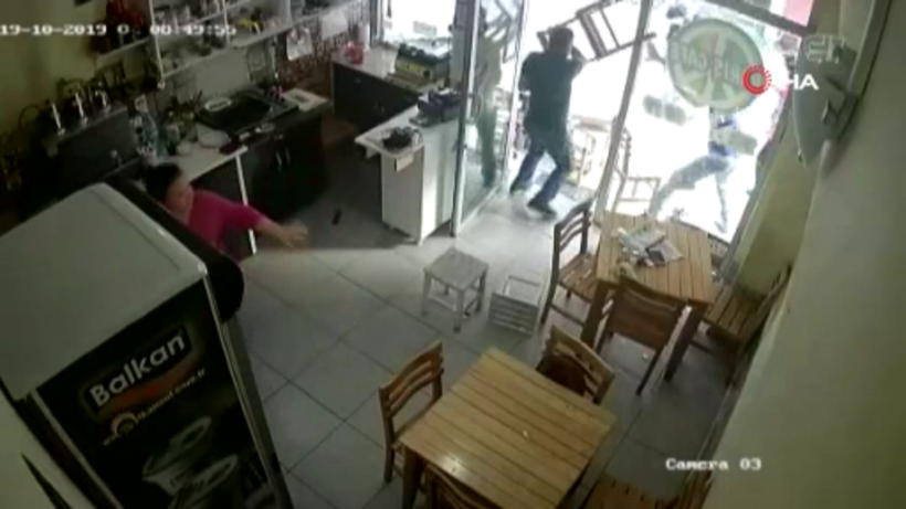 İzmir'de karı kocanın iş yerine böyle saldırdılar - Resim: 4