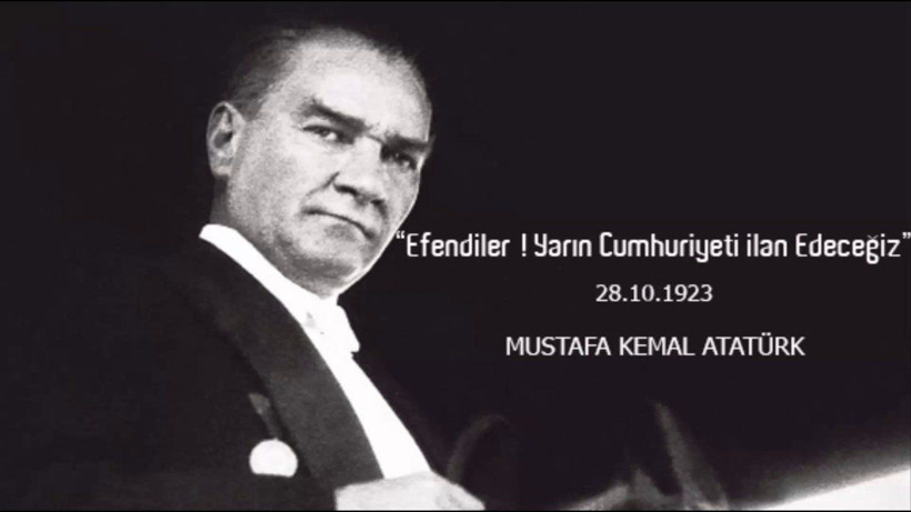 Ünlülerin 29 Ekim Cumhuriyet Bayramı paylaşımları! Cem Yılmaz'dan oğlu Kemal'li kutlama - Resim: 1