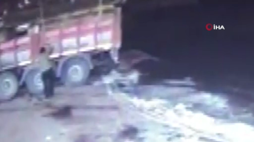 Ordu'da üzerine kamyondan tomruk düşen şoför hayatını kaybetti - Resim: 1