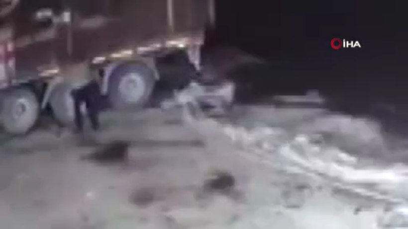 Ordu'da üzerine kamyondan tomruk düşen şoför hayatını kaybetti - Resim: 3