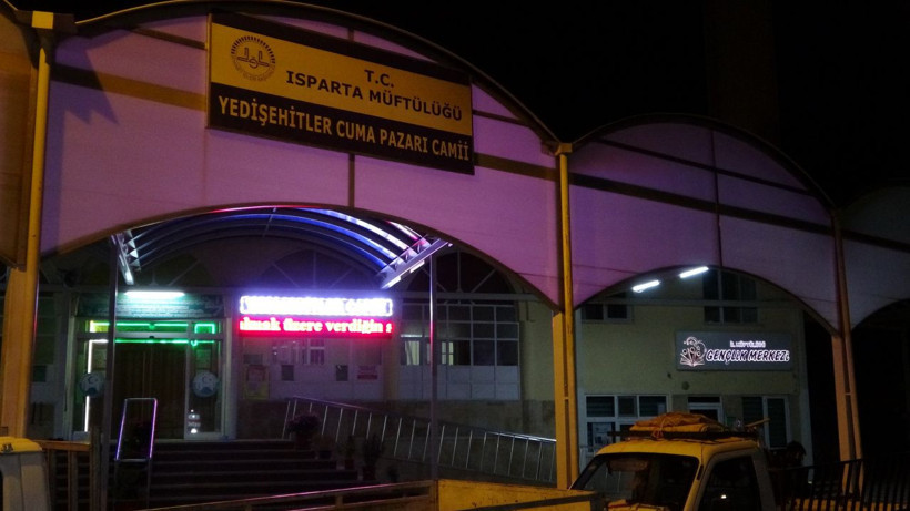 Genç kiracı yaşlı adama tekme tokat girişti! Olanlar böyle görüntülendi - Resim: 1