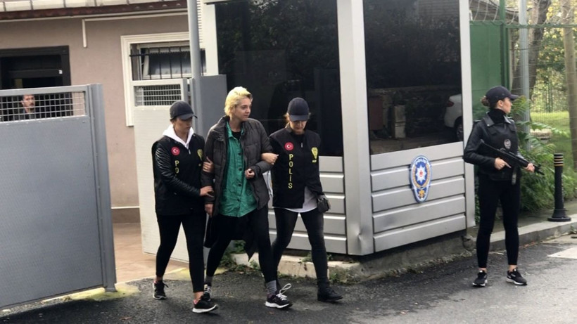 İstanbul Beşiktaş'ta başörtülü kadına saldırının faili tutuklandı - Resim: 2