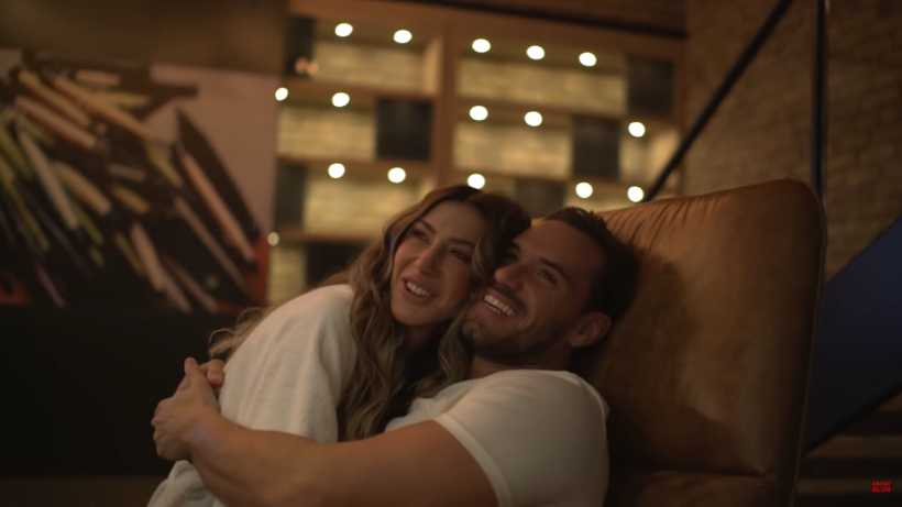 Bornozuyla Şeyma Subaşı ve sevgilisi Guido Senia aşka geldi sarılıp öpücüklere boğdu - Resim: 4