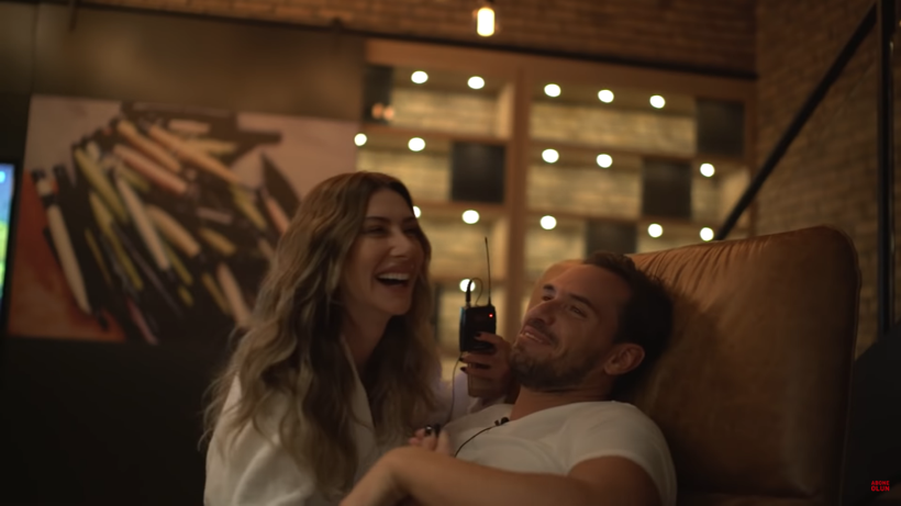 Bornozuyla Şeyma Subaşı ve sevgilisi Guido Senia aşka geldi sarılıp öpücüklere boğdu - Resim: 3