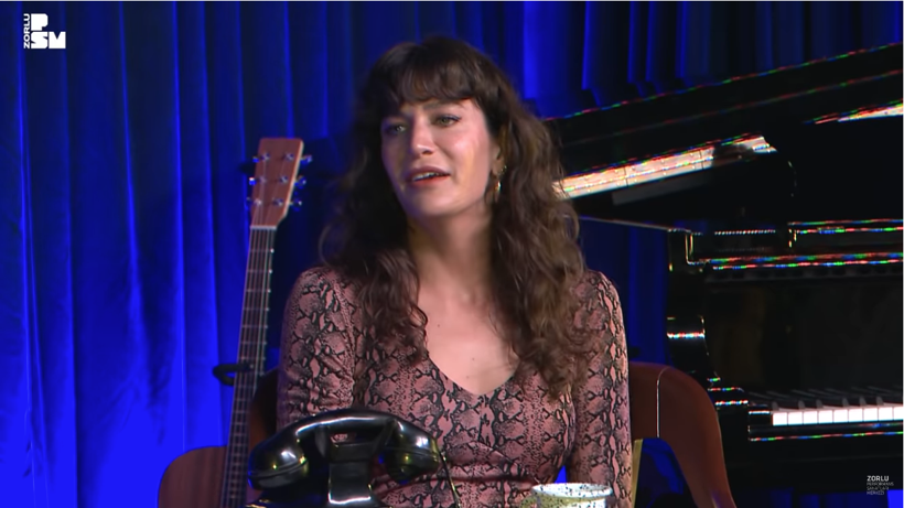 Berrak Tüzünataç göğüslerine estetik yaptırdığını açıkladı çıplaklık itirafı olay oldu - Resim: 3