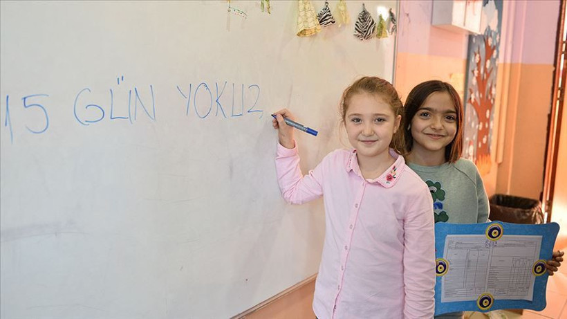 Milyonlarca öğrenci karne heyecanı yaşadı - Resim: 2