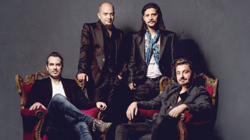 Mor ve Ötesi'nden deprem için anlamlı hareket! Bebek bezleriyle konsere geldiler - Resim: 2