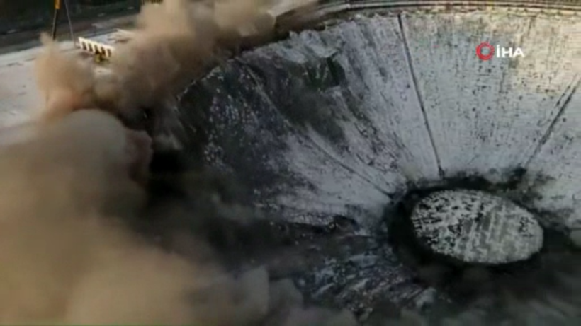 Rusya'da dev stadyum yıkım sırasında çöktü - Resim: 4