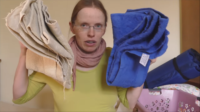 Sarah Schmid canlı yayında 8. kez doğum yaptı tıbbi yardım almadan ikiz doğurdu - Resim: 2