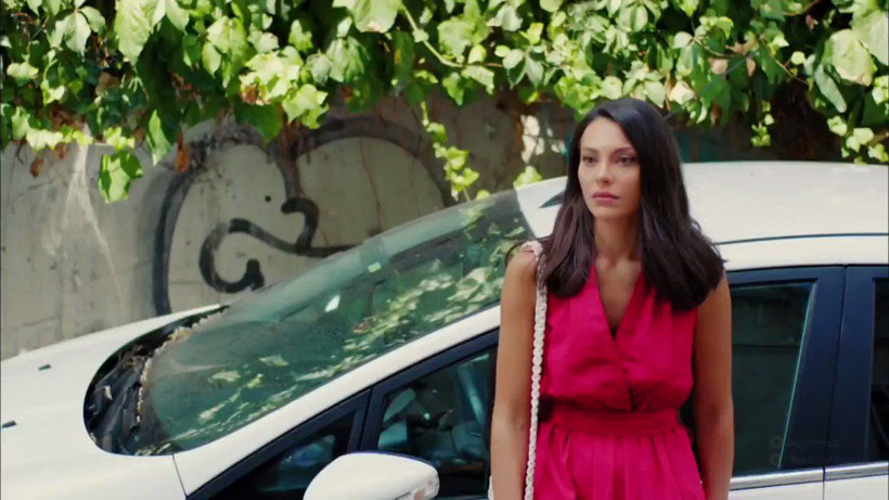 Yasak Elma yıldızından korkutan haber! Tuvana Türkay hayranlarını panikletti - Resim: 4