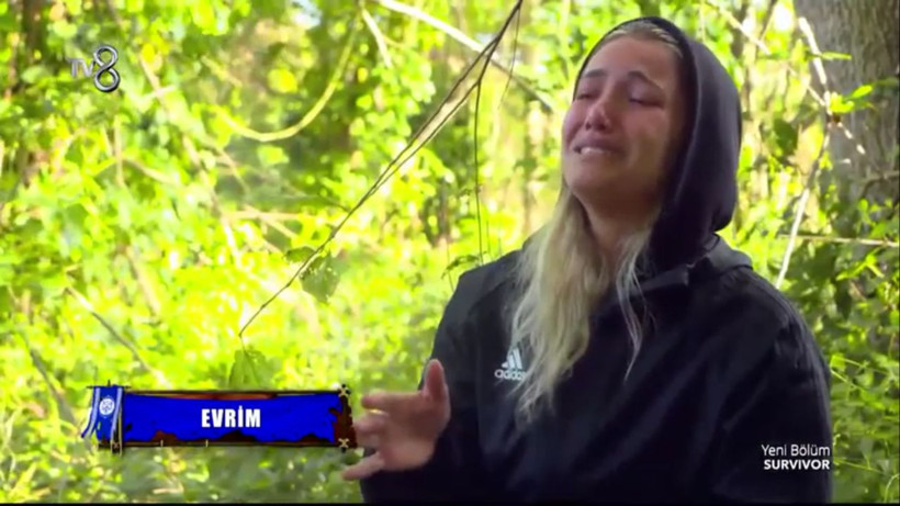 Survivor Evrim Keklik tuvalet derdiyle ağladı! Instagramına bakın kim çıktı - Resim: 2