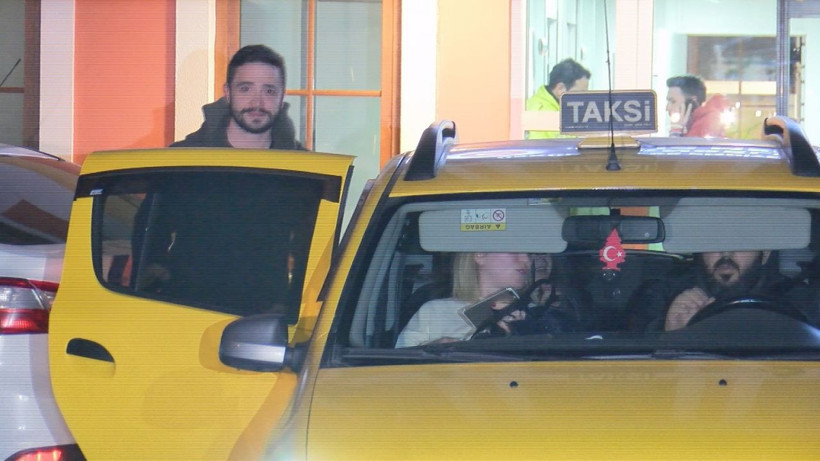 Oyuncu Ahmet Kural alkollü trafik kazası yaptı ehliyetine konuldu - Resim: 1