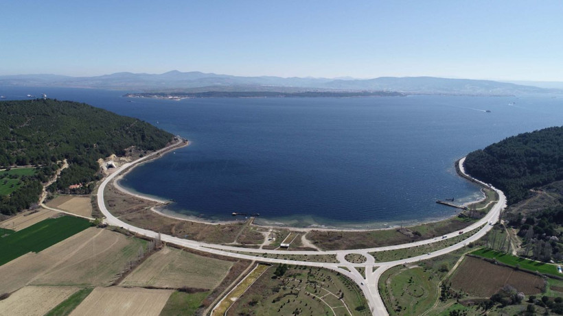 Çanakkale'de 2 bin yıllık antik kenti soymaya kalkan defineciyi profesör yakaladı - Resim: 3