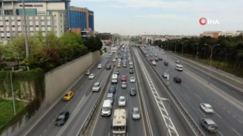 İstanbullu evinde kalmadı trafik eski günlerine döndü - Resim: 4