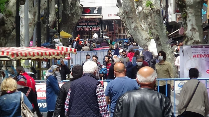 ‘Neden dışarıdasınız’ sorusuna 'Trabzonluyum darlandım' cevabı - Resim: 1