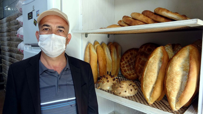 Van'da koronavirüse farkındalık yaratmak için ekmeğini yaptı - Resim: 4