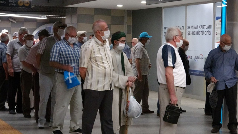 65 yaş üstü vatandaşların Bursa'da ücretsiz ulaşım çılgınlığı! - Resim: 2