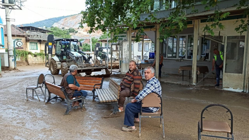 Bursa'da selden en çok etkilenen Dudaklı Mahallesi görüntülendi - Resim: 4