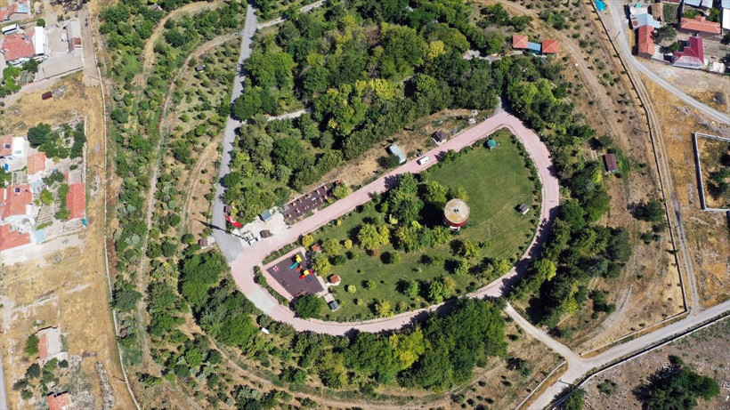 Konya'da 'Deli Ümmet' diyorlar dünyaya en güzel mirası bırakıyor - Resim: 1