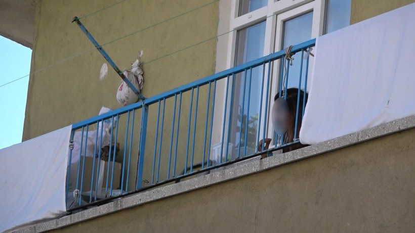 Kırıkkale'de koronavirüs şüphelisi genç kız kendini eve kapattı - Resim: 2