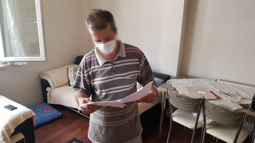 Kızının yanında sevgilisiyle cinsel ilişkiye girdi kızının alnına 'enayi' yazıp fotoğrafını gönderdi - Resim: 4