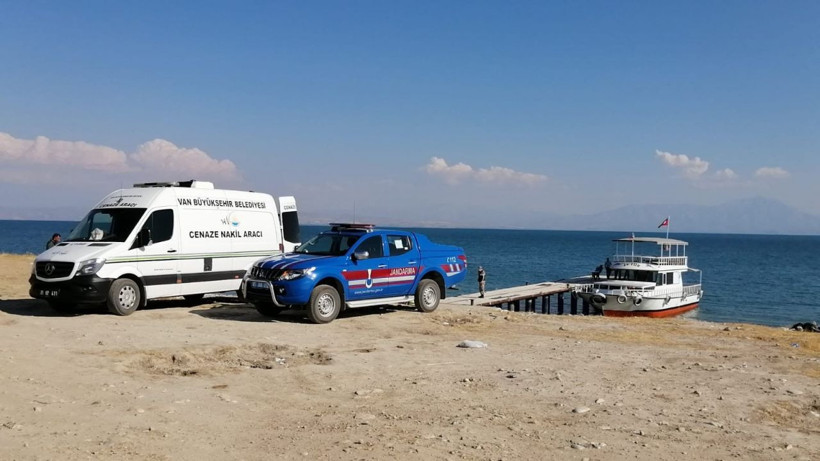 Van Gölü'ndeki tekne faciasında can kaybı 37'ye yükseldi - Resim: 2