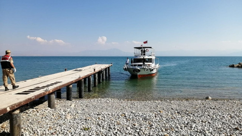 Van Gölü'ndeki tekne faciasında can kaybı 37'ye yükseldi - Resim: 3