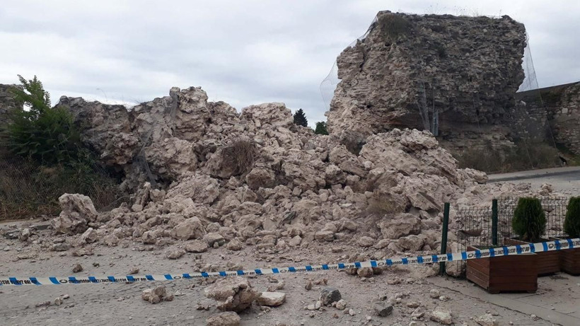 İstanbul'un surlarıyla ilgili korkunç tespit! 20 burç yıkılmak üzere - Resim: 3