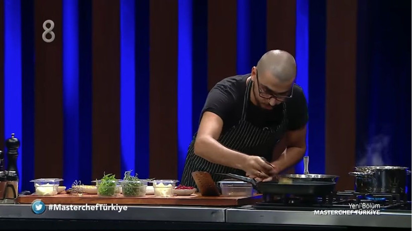MasterChef Mehmet Yalçınkaya'yı yarışmacı Serhat çileden çıkardı 'Seni atarım!' - Resim: 1