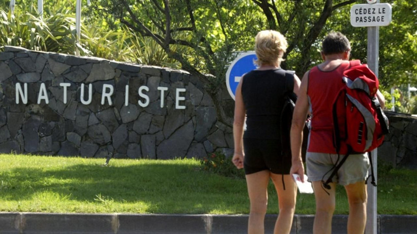 Fransa'da çıplaklar kampında koronavirüs patlaması oldu! Bakanlık harekete geçti - Resim: 1