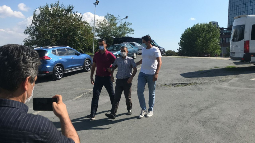 İstanbul Şişli Nikah Salonu önünde sahte görevli alarmı - Resim: 1